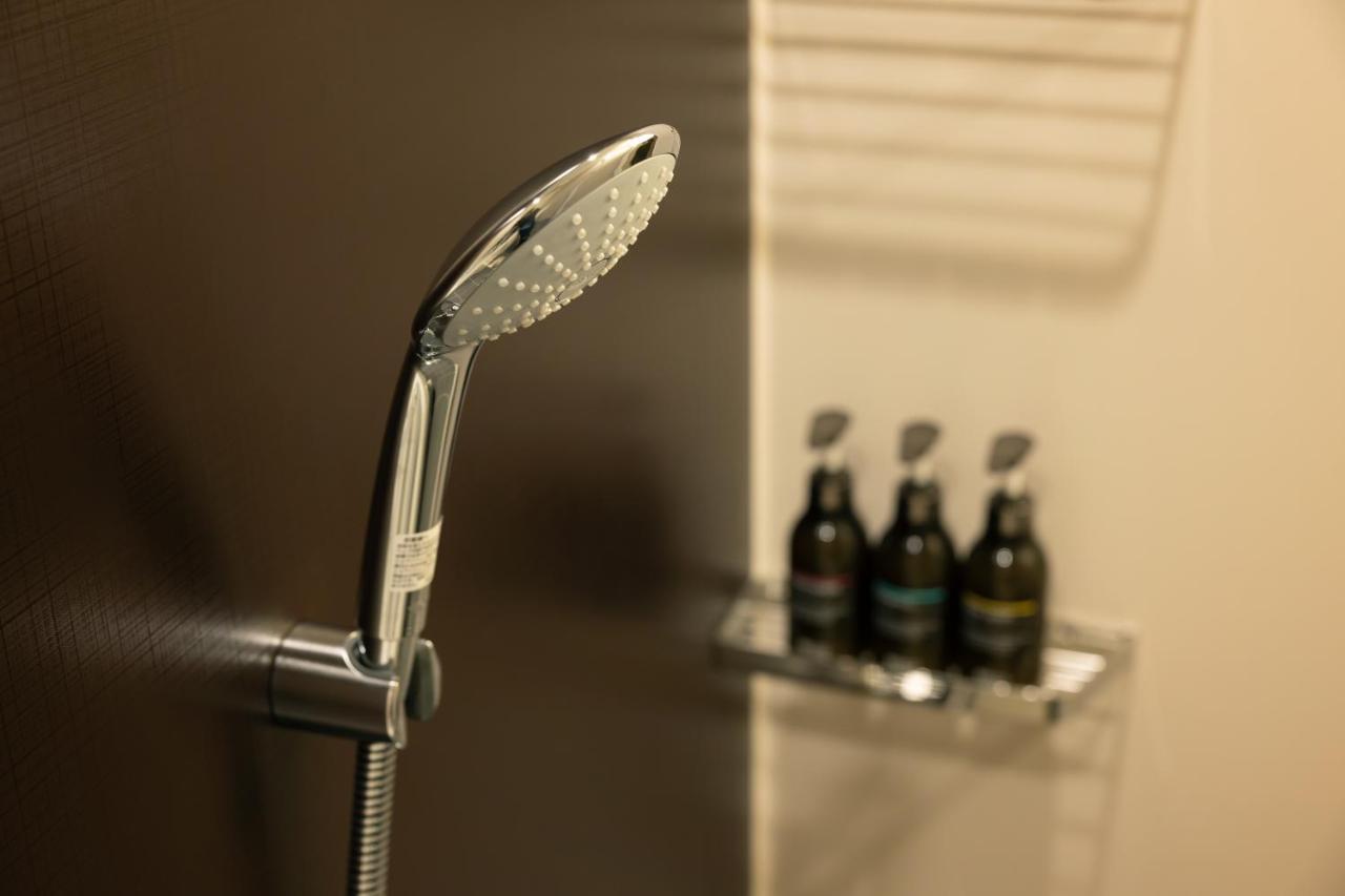 Omo Kansai Airport By Hoshino Resorts Izumisano Eksteriør bilde A shower head