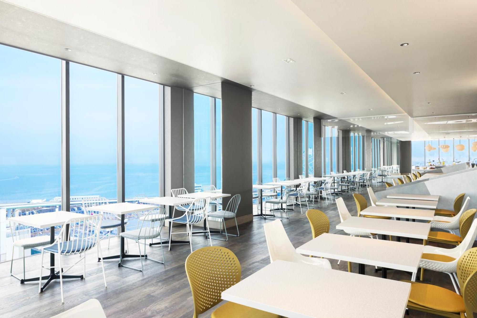 Omo Kansai Airport By Hoshino Resorts Izumisano Eksteriør bilde The 360° Restaurant